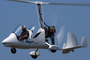 À vol d'oiseau école de pilotage et tour d'avion autogire et ultra léger