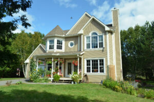 Bb saffron-mont tremblant- canada
